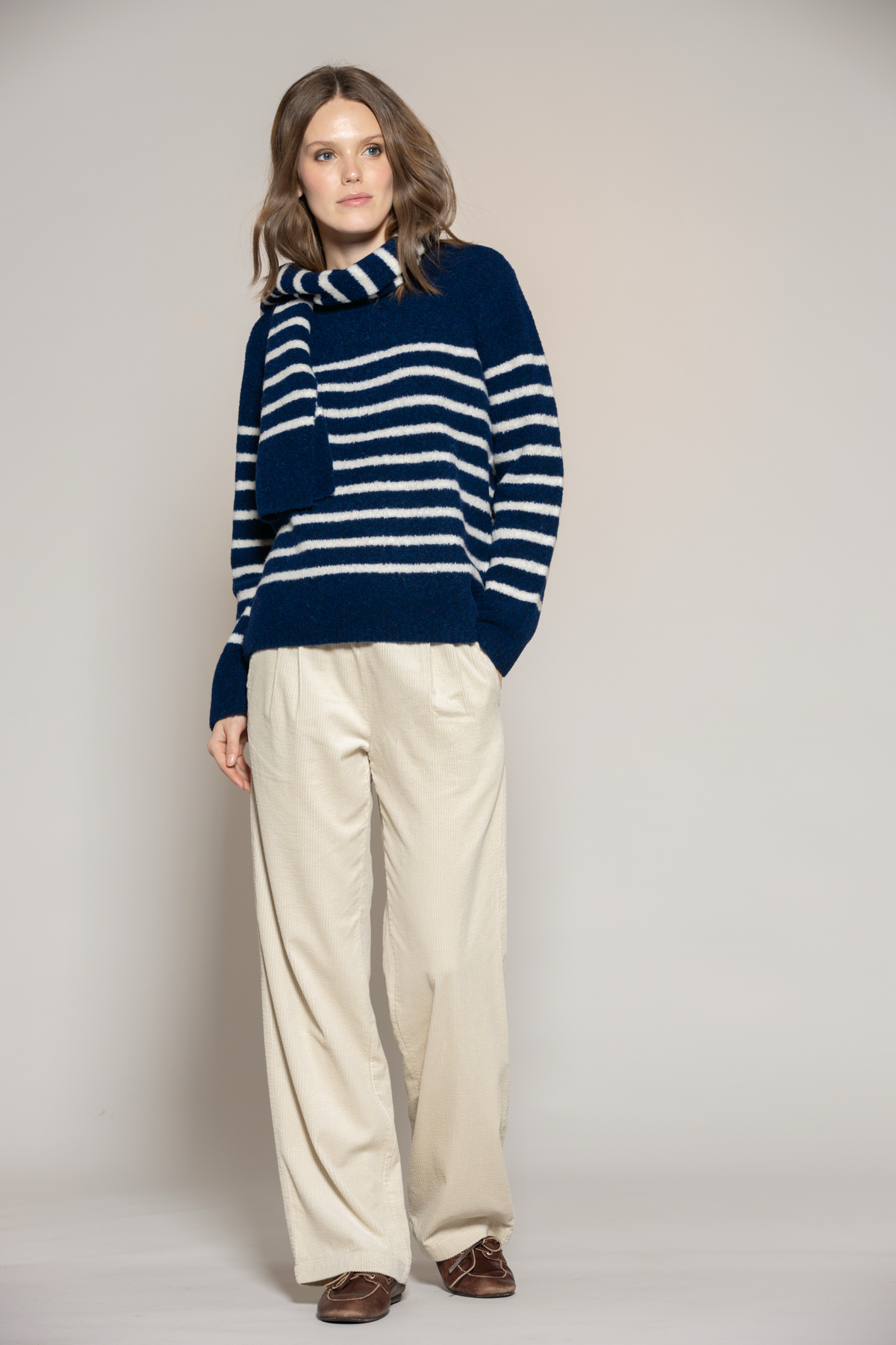 Gillian Corduroy Trousers - Almond