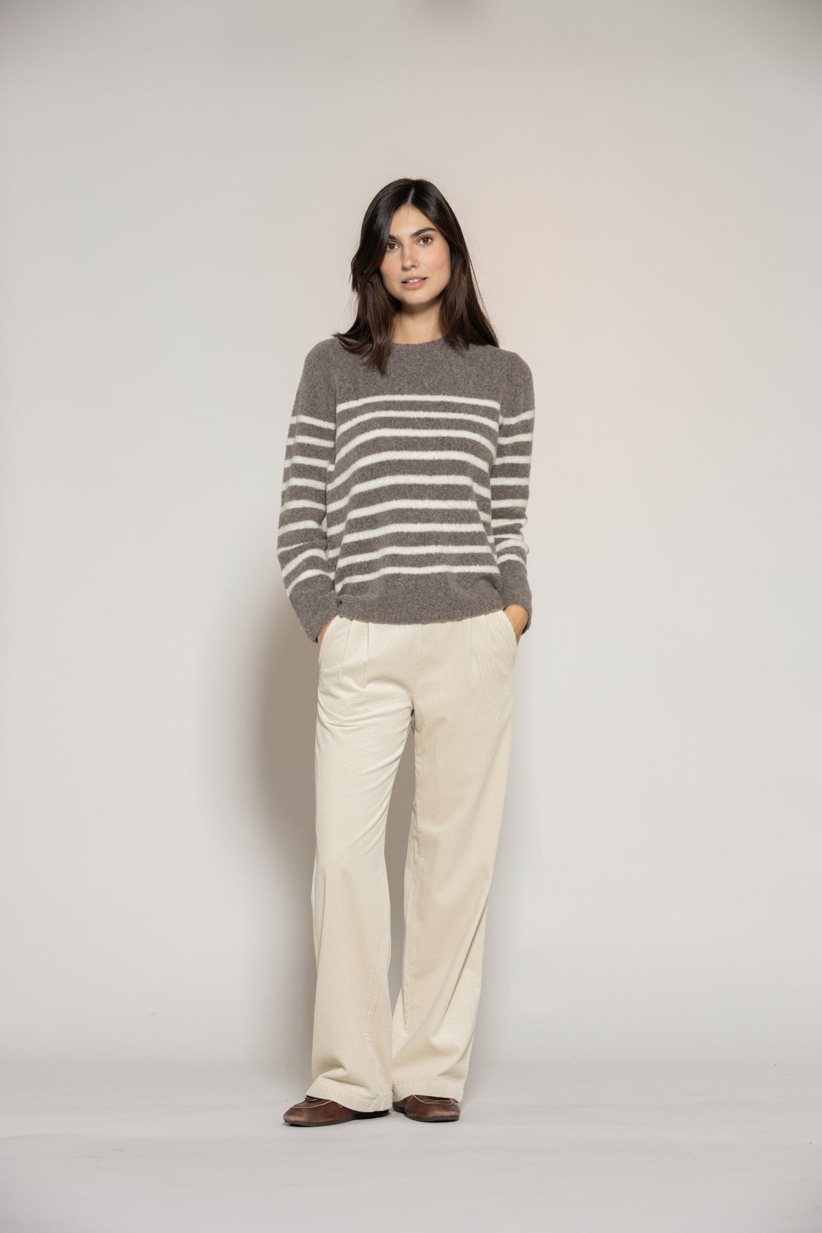 Fallula Bouclé Knit - Light Chocolate/Cream