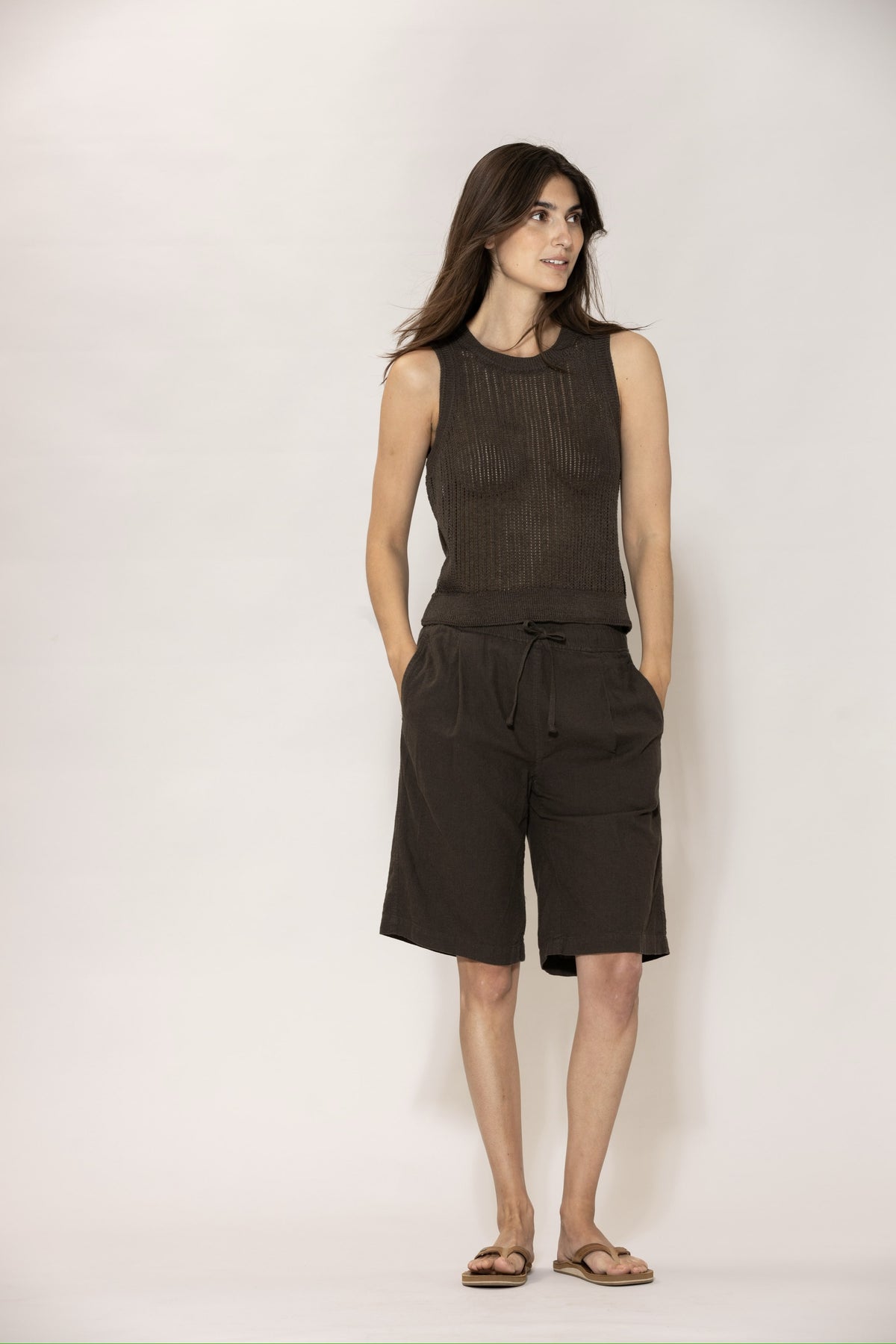 Line Linen Knit Top - Coffee