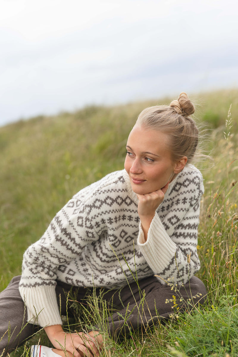 Fe Jaquard Knit - Cream/Light Chocolate