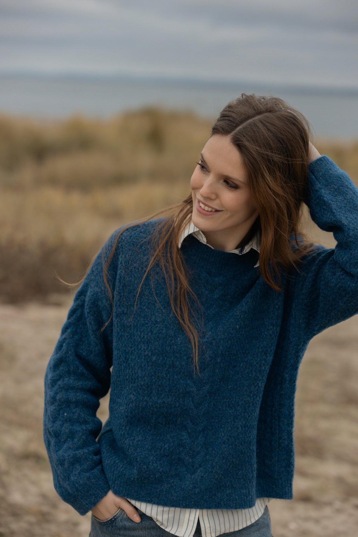 Frigga Cable Knit - Royal Blue