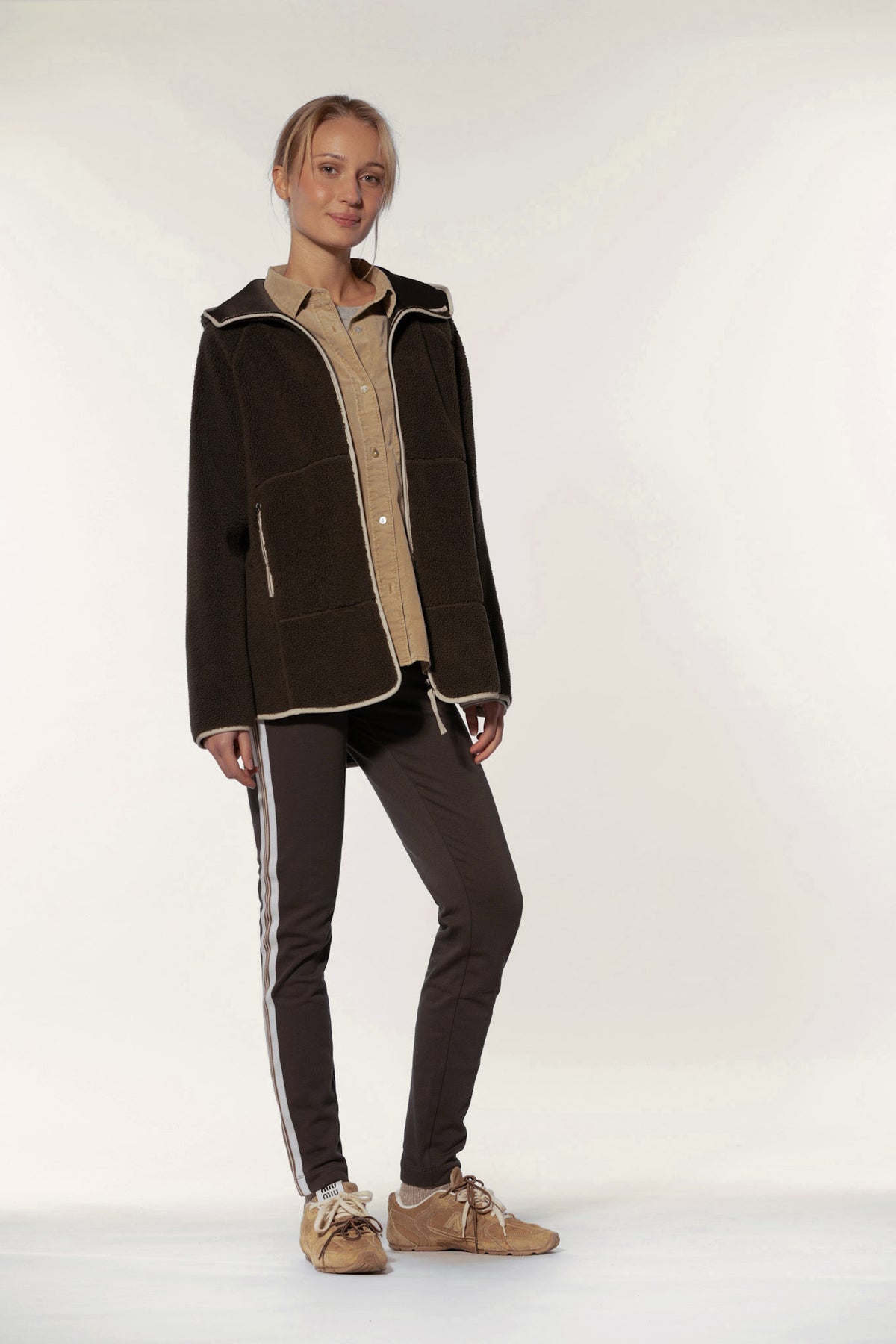 Nor Pants - Coffee w/Walnut