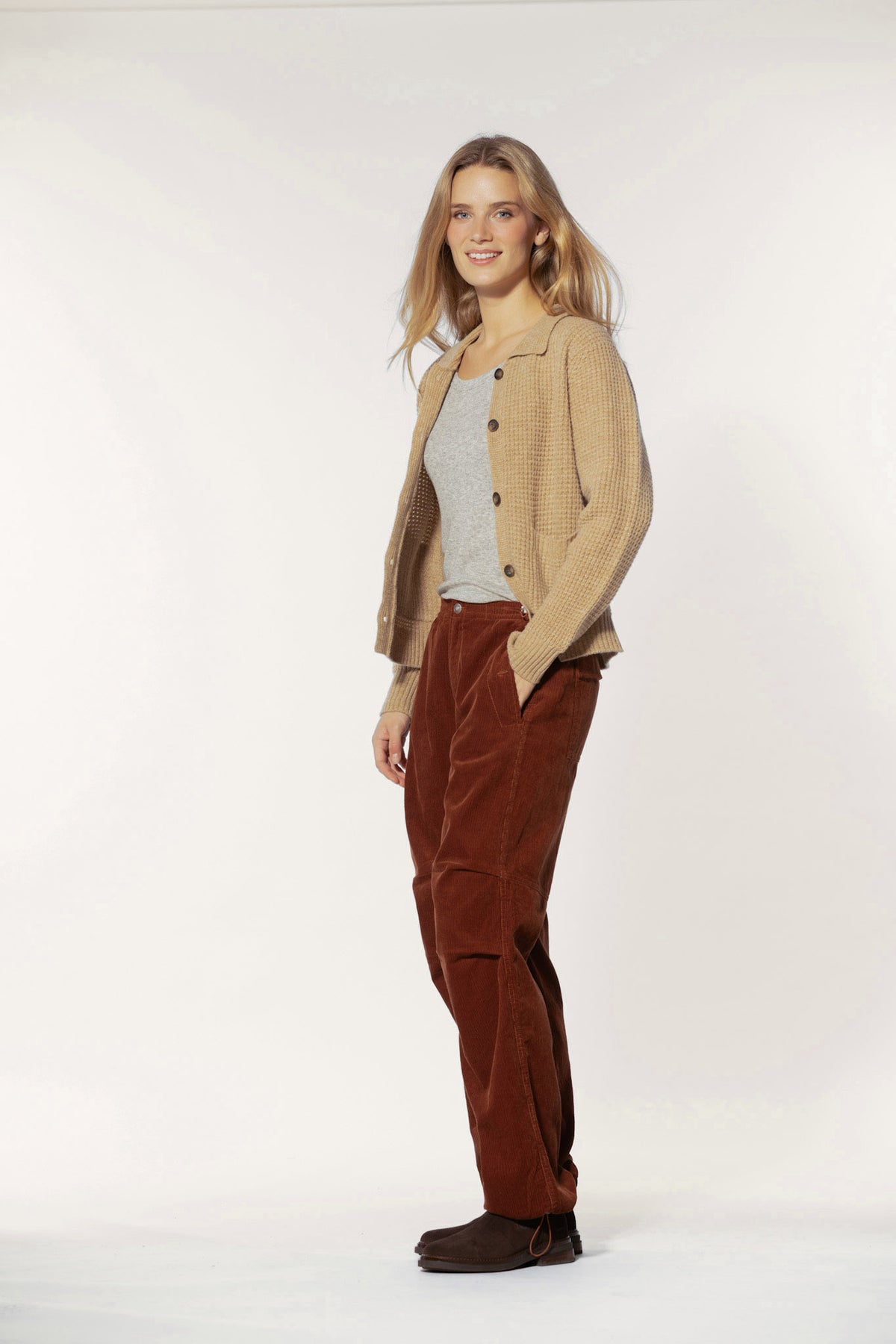 Milo Corduroy Trousers - Dark Teak