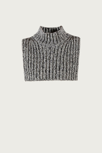 Cam Twisted Knit Neck Warmer - Black/White