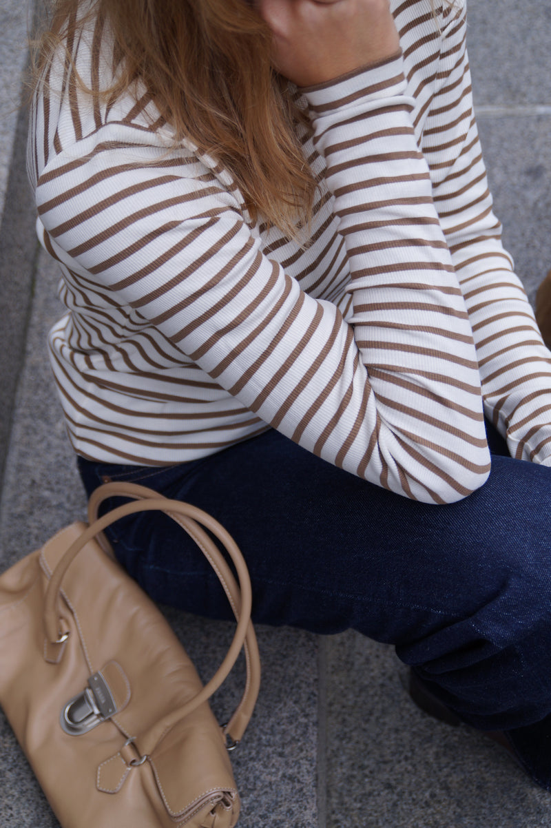 Ditte Striped Rib Tee - Ecru/Cognac