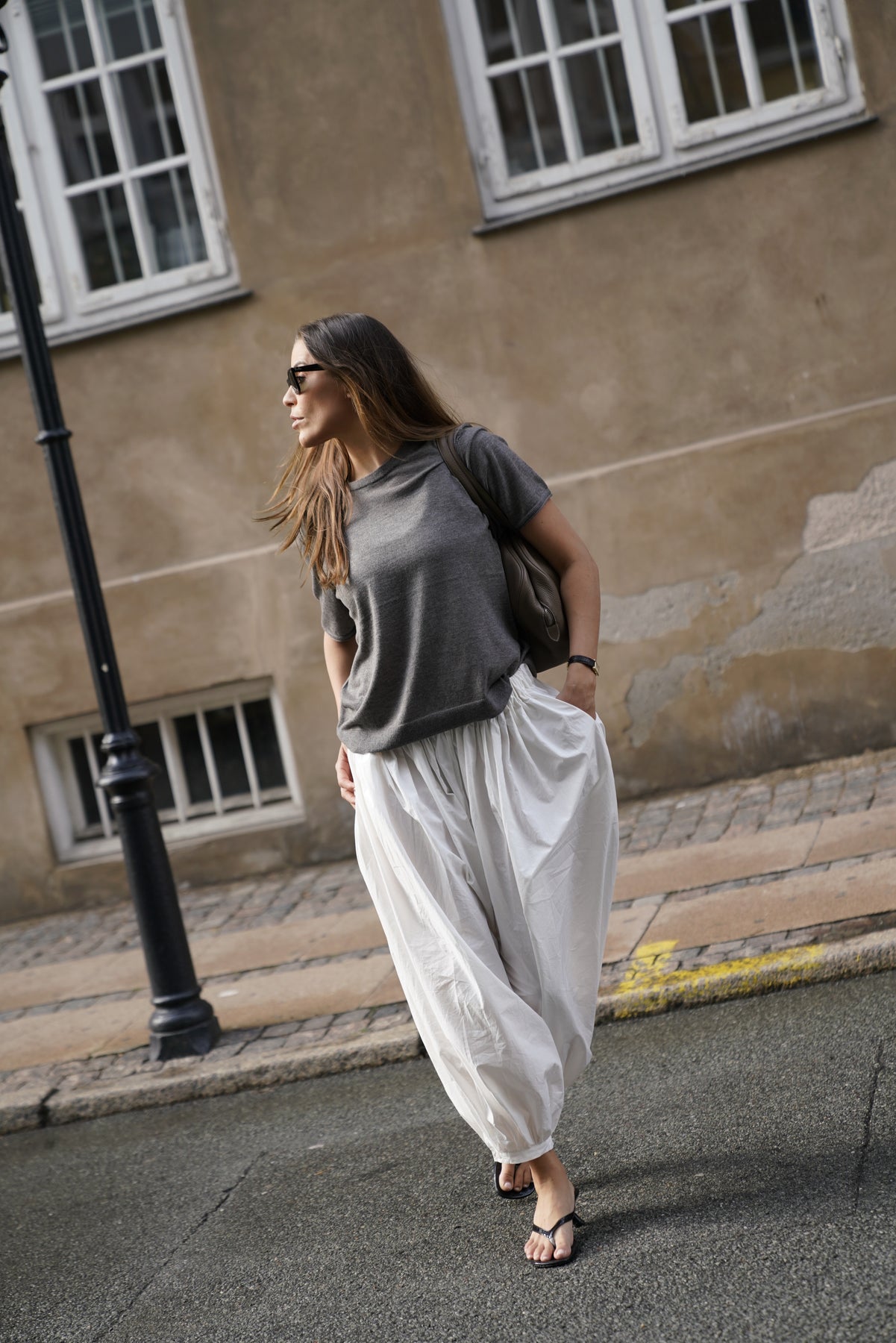 Fryd Light Merino Tee - Chocolate Melange