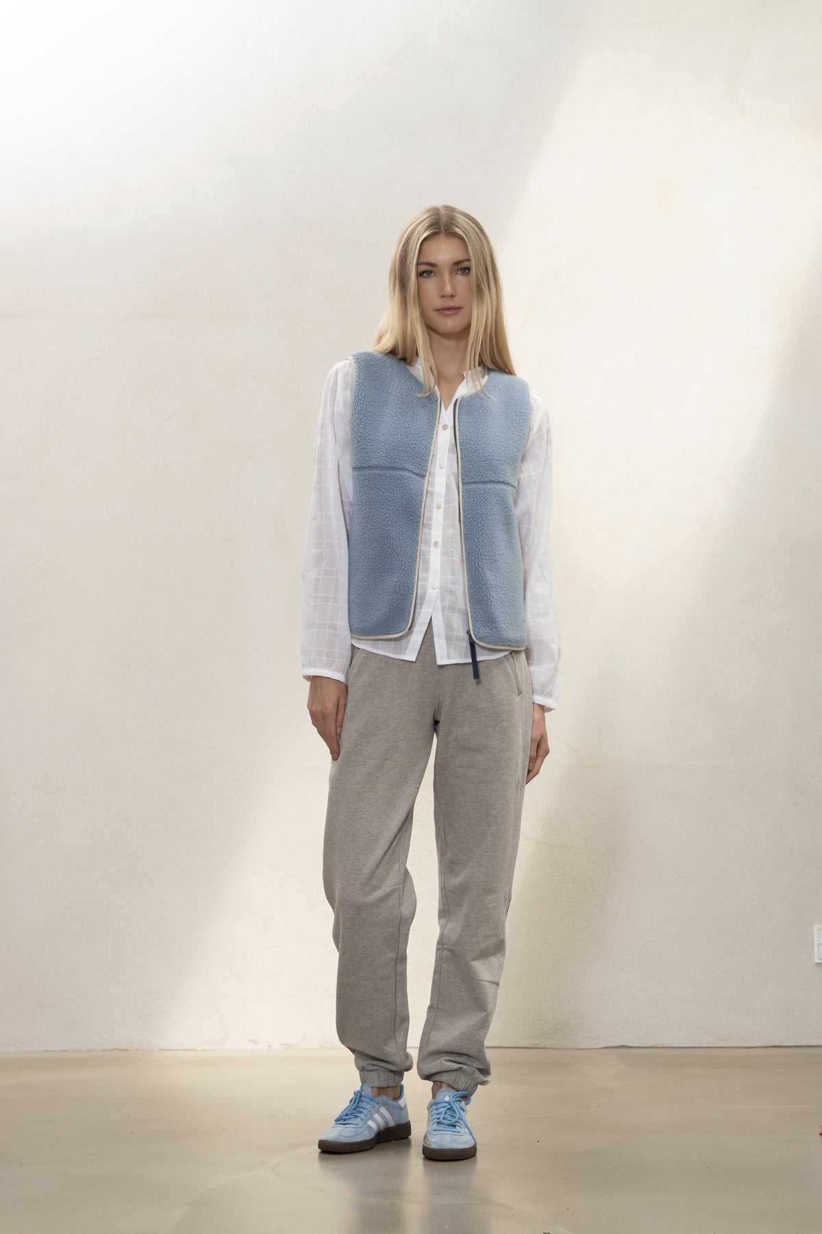 Dagmar Teddyfleece Vest - Dusty Sky Blue