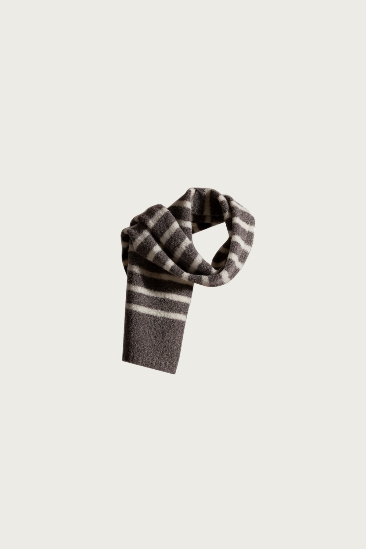 Fannylou Bouclé Knit Scarf - Light Chocolate/Cream