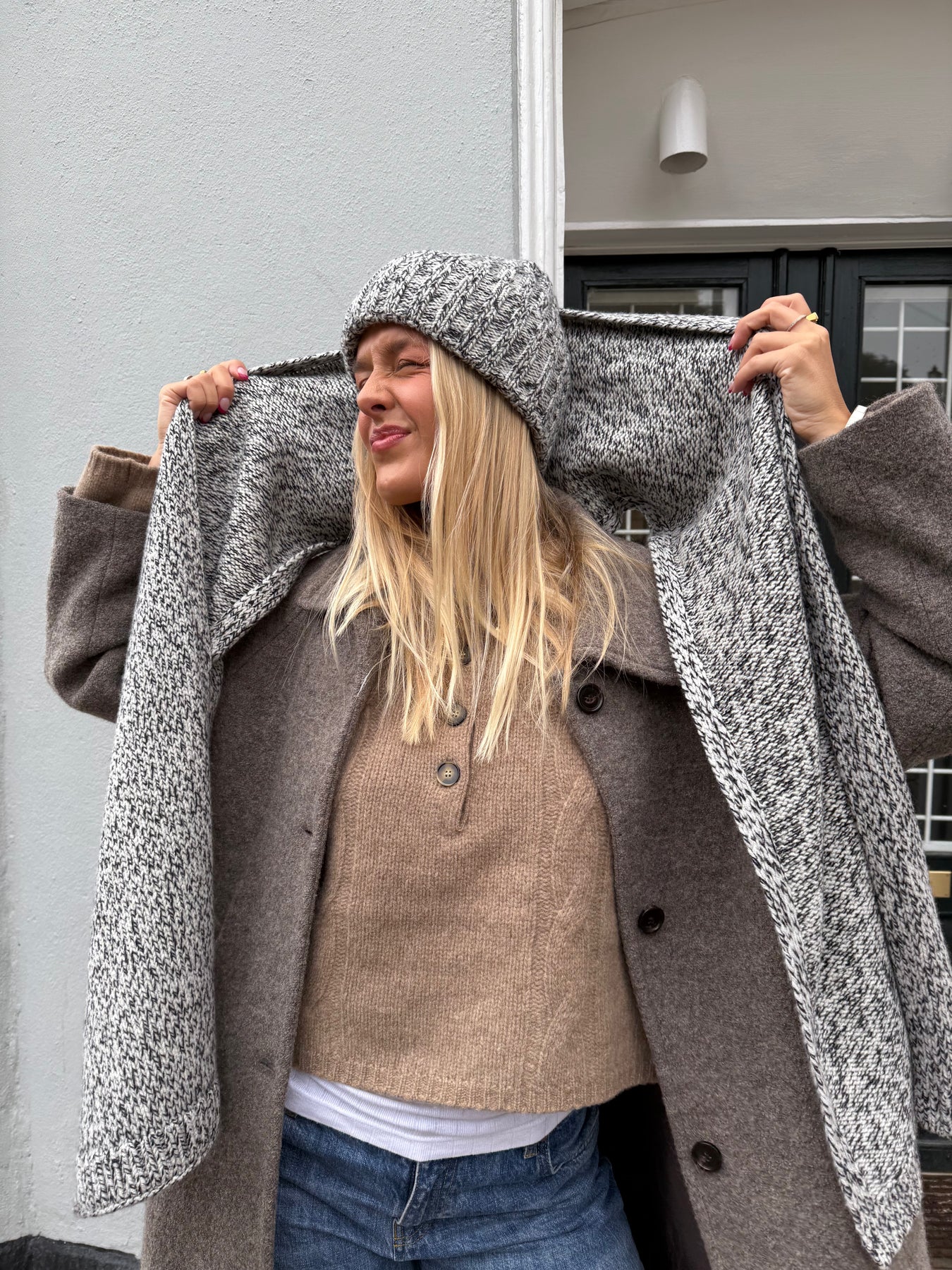 Filur Twisted Knit Scarf - Black/White