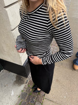 Ditte Striped Rib Tee - Black/Ecru